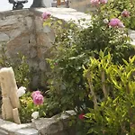 Flora's Apartmán