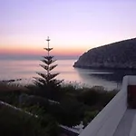 Flora's Apartmán Apollon (Naxos)