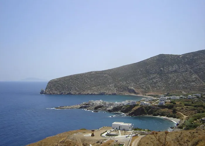 Flora's Apollon (Naxos)