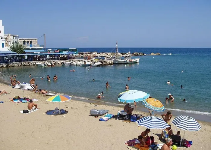 Flora's Apollon (Naxos)