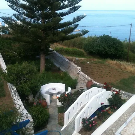 Flora's Apartamento Apollon (Naxos)
