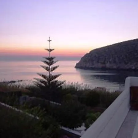 Flora's Apartamento Apollon (Naxos)
